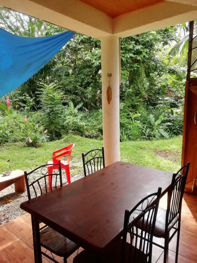 Green Corner Cahuita Bagian luar foto